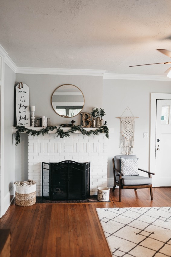 Our Favorite Winter White Paint Colors Paintzen - What Is The Brightest White Interior Paint