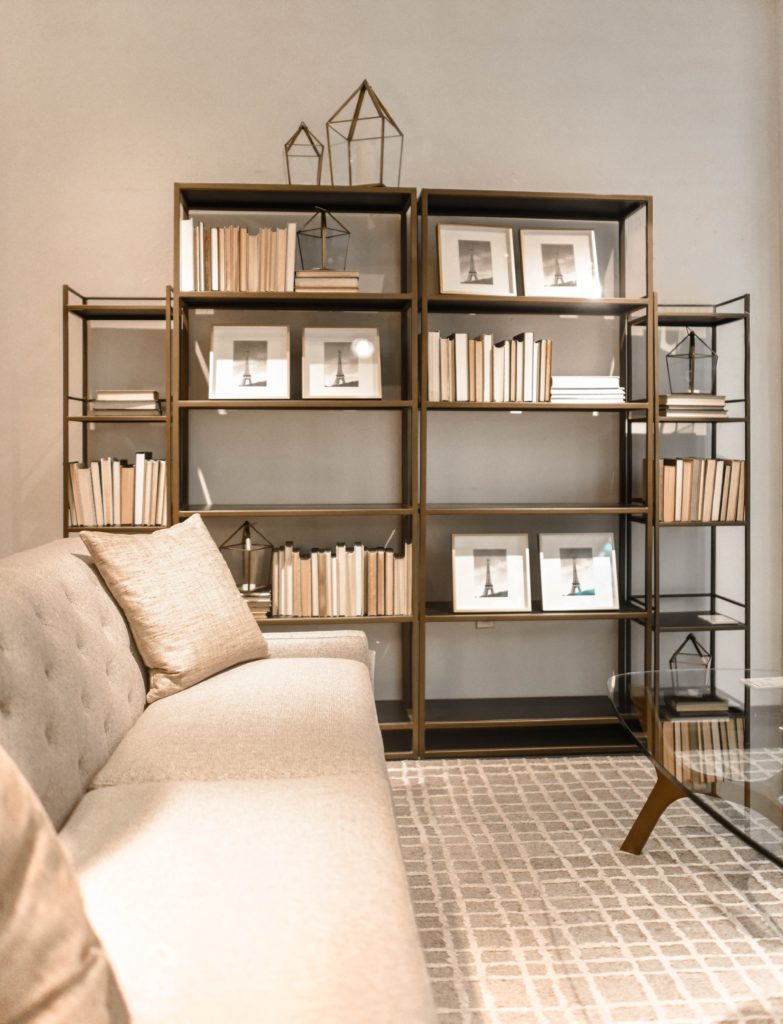 7 Beautiful Ways To Use Paint Colors for a Home Library - Paintzen
