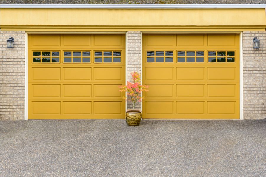 Minimalist Garage Door Paint Options 